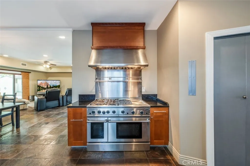 4731 Pearce Ave, Long Beach8